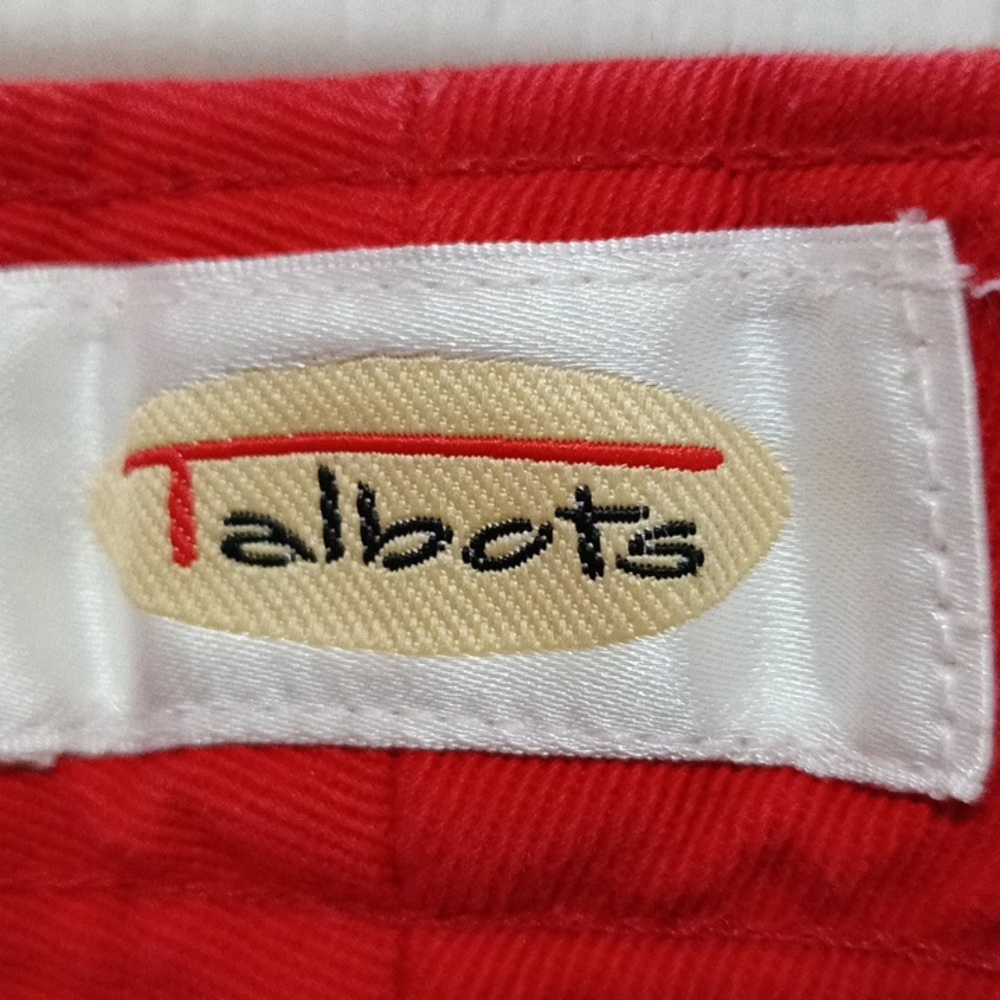 Talbot's classic 5 pocket red shorts size 18 - Picture 7 of 10